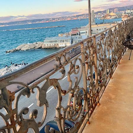 Appartement Sur La Corniche Kennedy Face A La Mer Марсель Екстер'єр фото
