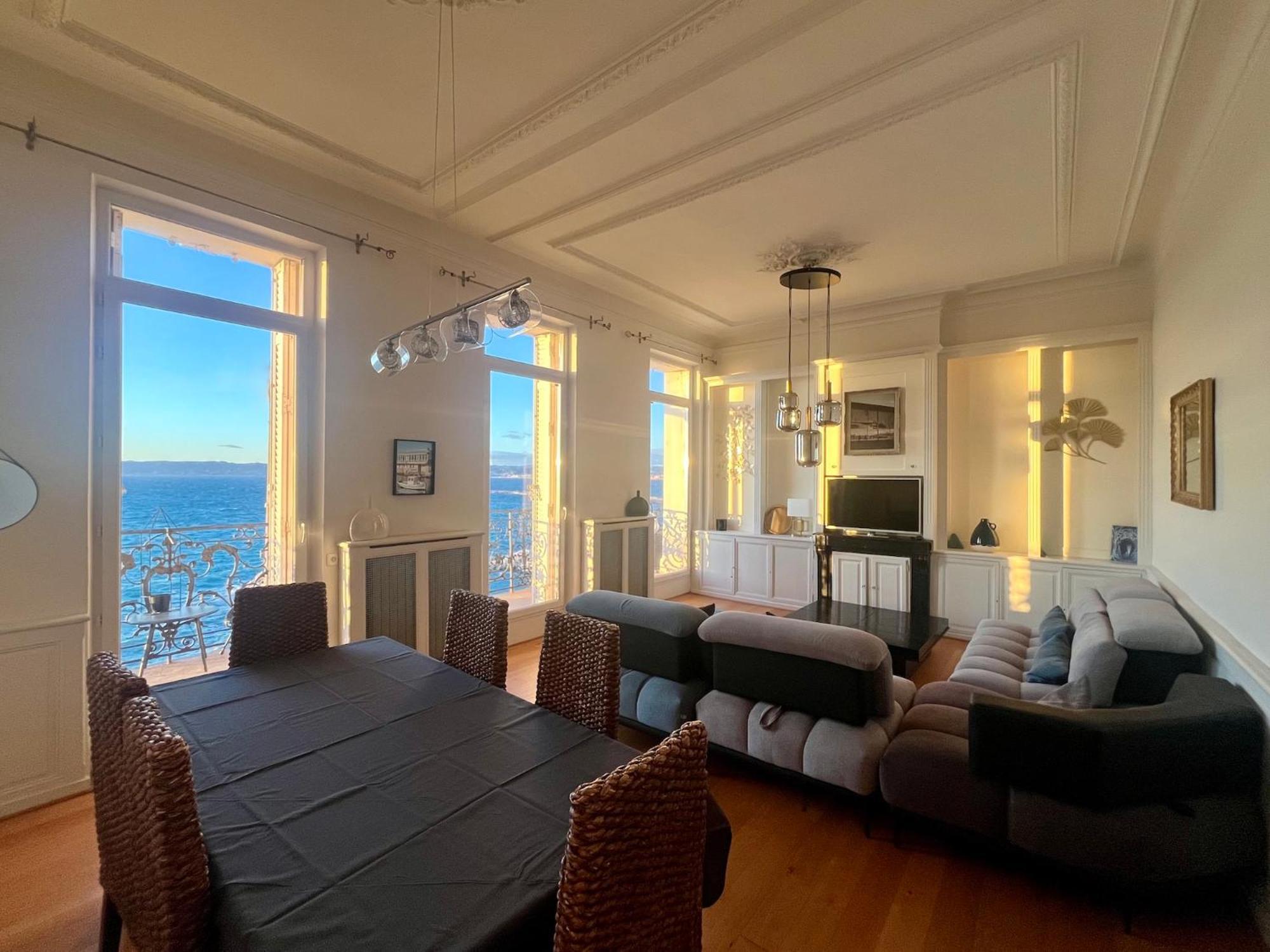 Appartement Sur La Corniche Kennedy Face A La Mer Марсель Екстер'єр фото